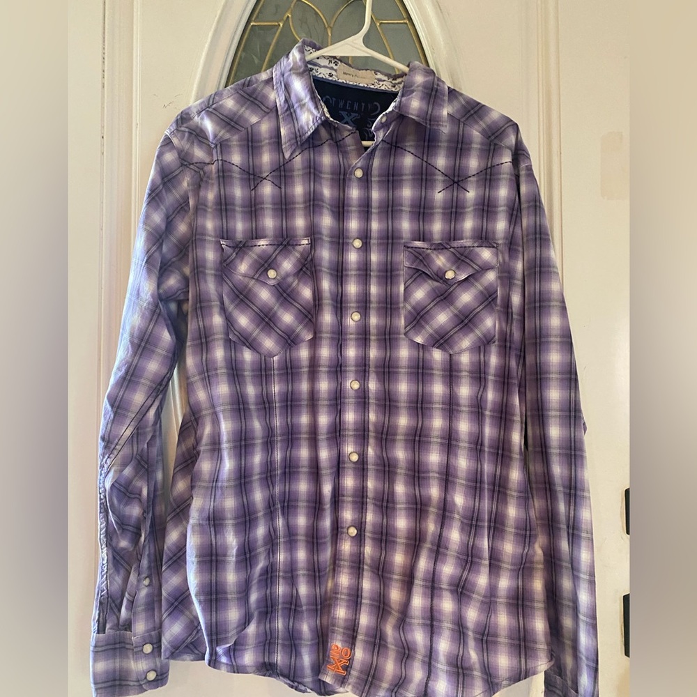 Twenty X Black and Lavender plaid Design, pearl snaps, front pockets size large